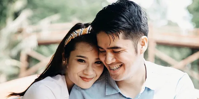 Kisah Cinta Amanda Zevannya dan Gideon, Dari 'Adek - Kakak' Jadi Suami Istri