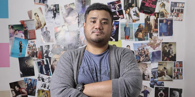 Kisah Jas Merah Yang Tak Sempat Dipakai Mike Mohede