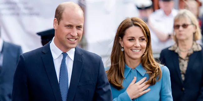 Kunjungi Pakistan, Kate Middleton Tampil Cantik dengan Baju Tradisional