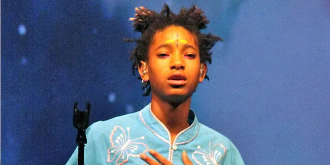 Liburan di Bali, Willow Smith Dokumentasikan Keindahan Alam