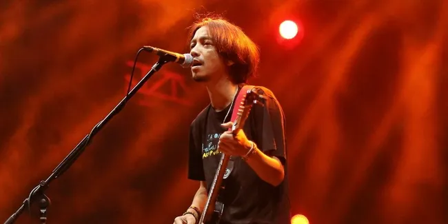 Lirik Lengkap Lagu-Lagu Terpopuler Fiersa Besari, Ada 'APRIL' Sampai 'NADIR'