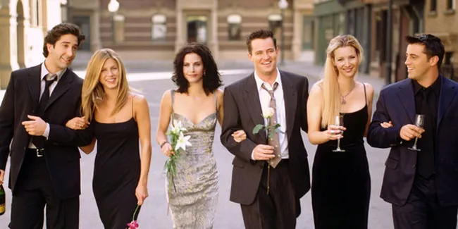 Lisa Kudrow: Film 'FRIENDS' Takkan Ada!