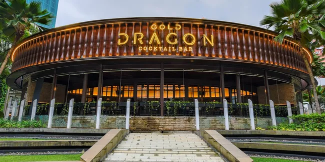 Livy Renata Hingga Hotman Paris Ikut Ramaikan Kegiatan Biro Jodoh Pada Pembukaan Outlet Baru HW Group