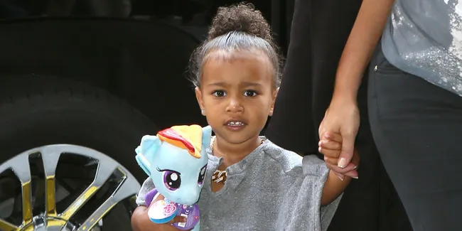 Lucunya! Begini Penampilan North West Saat Latihan Balet