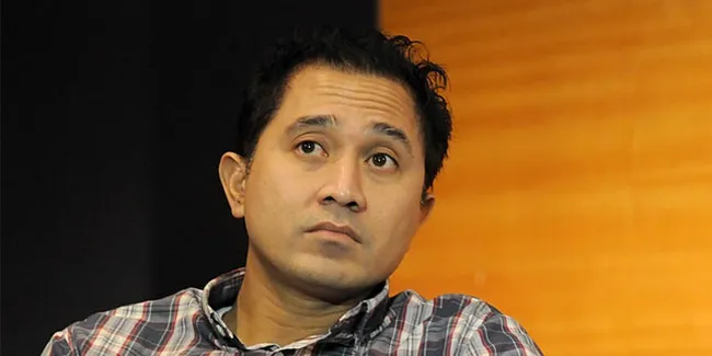 Lukman Sardi Bawa Pulang Piala Layar Emas IMA 2013