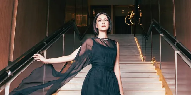 Luna Maya Bocorkan Peran di 'SUZZANNA: SANTET DOSA DI ATAS DOSA'