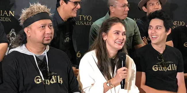Luna Maya dan Maxime Bouttier Ungkap Keseruan Syuting Film 'GUNDIK'