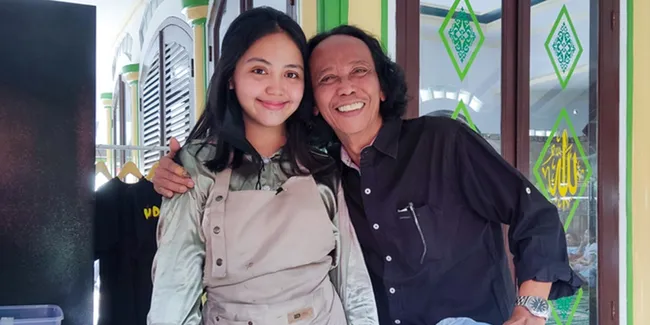 Mandra Ungkap Perannya Sebagai Ayah: Tetap Dekat Meski Sibuk