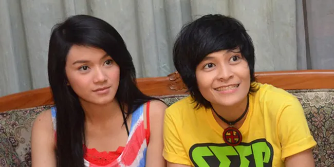 Manggung di Hong Kong, Dara The Virgin Tak Bisa Nonton Shahrukh Khan