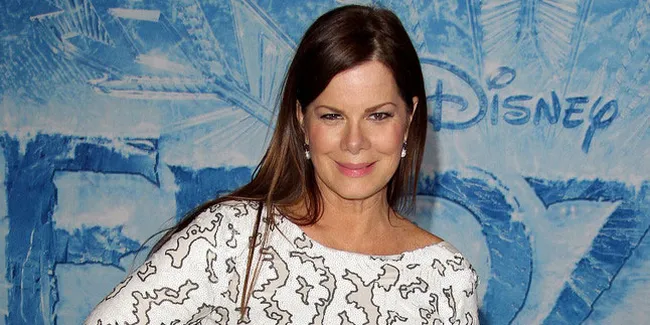 Marcia Gay Harden Perankan Ibu Angkat Christian Grey