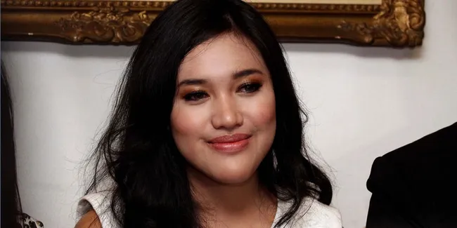 Masalah Dengan Kevin Aprilio Kelar, Helen Siap Nyanyi Lagi