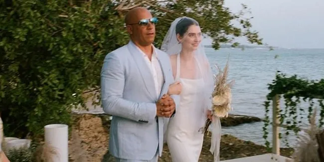 Meadow Walker Menikah, Momen Haru Vin Diesel Antarkan Anak Paul Walker ke Pelaminan