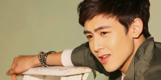 Meminta Maaf Kepada Fans, Nichkhun 2PM Menangis