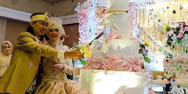Menikah Lagi, Ade JIGO Gelar Akad dan Resepsi di Hotel Mewah Kota Malang
