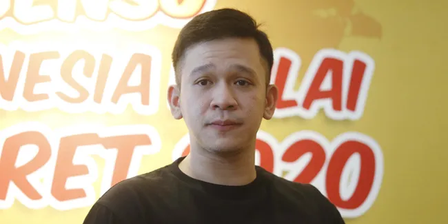 Meski Omzet Bisnis Merosot Drastis, Jordi Onsu Tetap Turun ke Jalan Bagikan Makanan Gratis