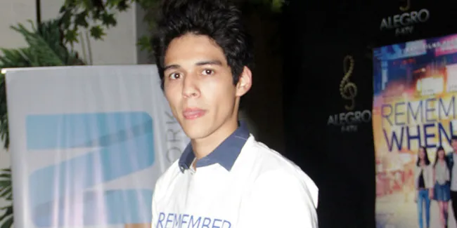 Mesra di Film 'REMEMBER WHEN', Maxime Bouttier Jadi Sungkan