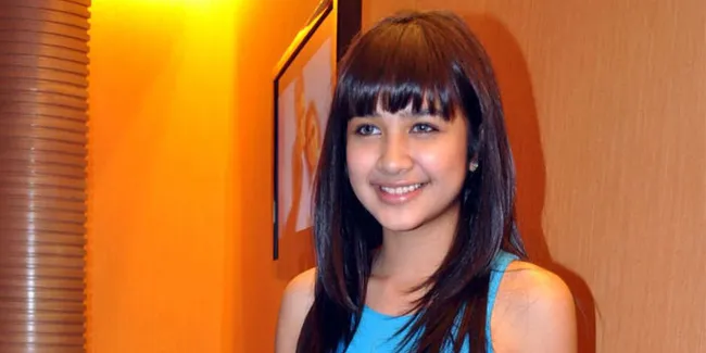 Mikha Tambayong Ingin Jadikan El Jalaluddin Rumi Kekasih?