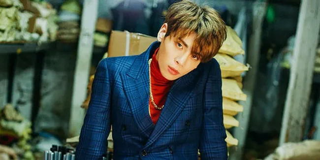 Momen Terakhir Ketika Jonghyun SHINee Terekam CCTV Sebelum Meninggal