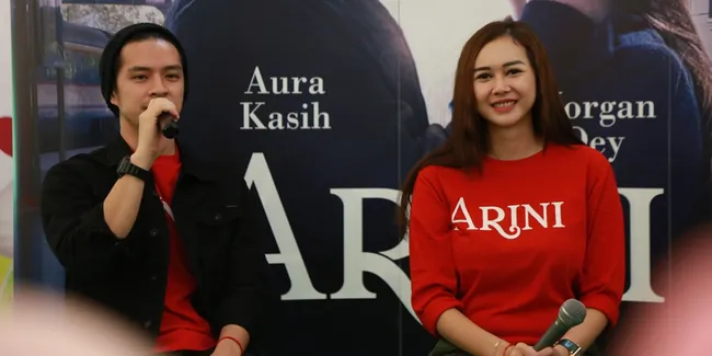 Morgan Oey dan Aura Kasih Ungkap Tantangan Terbesar di Film 'ARINI'