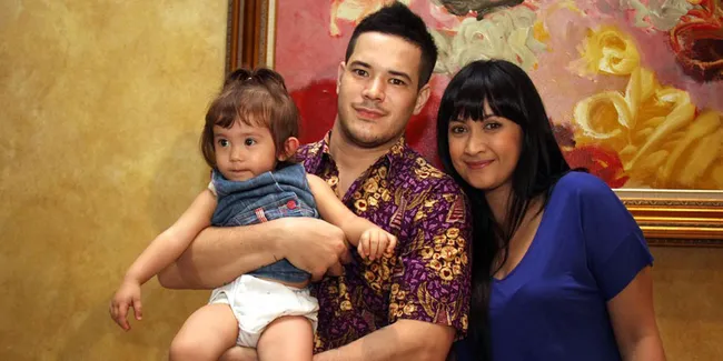 Nafa Urbach Lega Suami Tak Terlibat Kasus Pengeroyokan