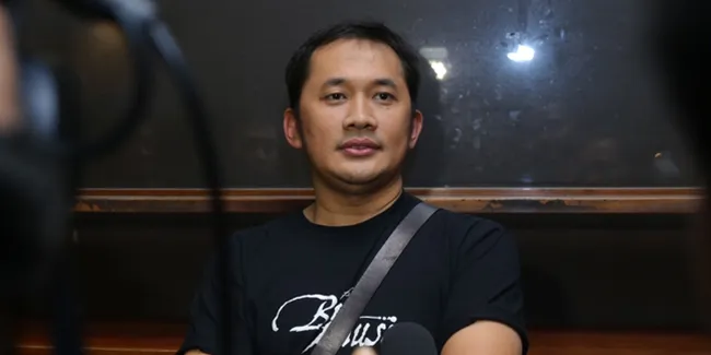 Nazar Bila 'MEKAH I'M COMING' Box Office, Hanung Bramantyo Berangkatkan Umrah Korban Penipuan Travel