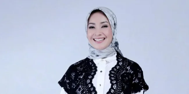 Nggak Mau Ketinggalan Tren Masa Kini, Alya Rohali Ikut Bersepeda di Jalan Raya Tapi Ngeri