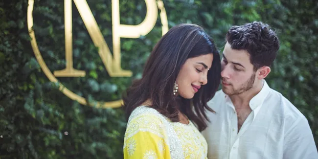 Nick Jonas & Priyanka Chopra Kunjungi Panti Asuhan Pasca Pertunangan