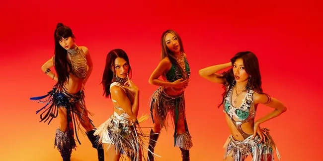 no na Rilis MV Work, Ada Aksi Christy Roll Belakang Hingga Angkat Galon