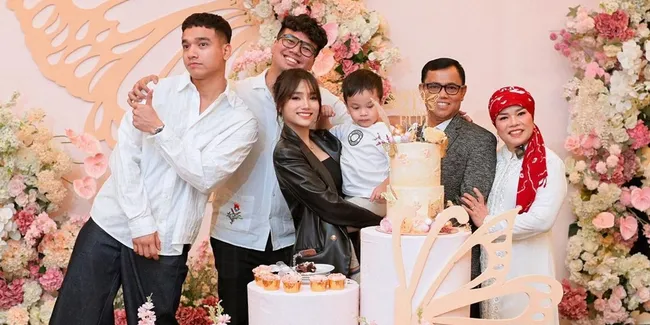 Ogah Adakan Acara Besar Untuk Peringati Hari Ulang Tahun Fuji, Haji Faisal: Kalau Keluarga Sederhana Aja