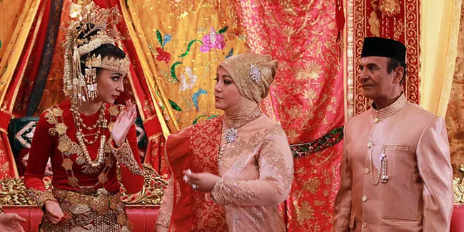 Orang Tua Shireen Sungkar Hanya Bisa Kasih Wejangan