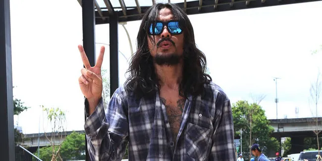 Pacar Suka Beri Kejutan, Ini Yang Dirasakan Marcello Tahitoe