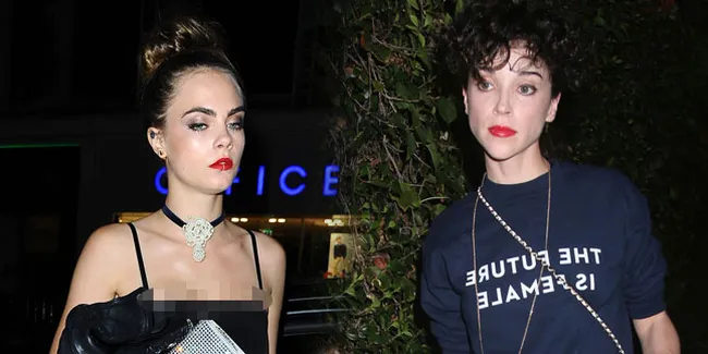 Pakai Cincin Sama, Cara Delevingne & 'Pacar Lesbiannya' Tunangan?