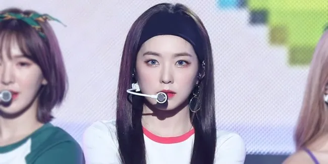 Pakai Softlens Biru, Pesona Cantik Irene Red Velvet Makin Bikin Silau!