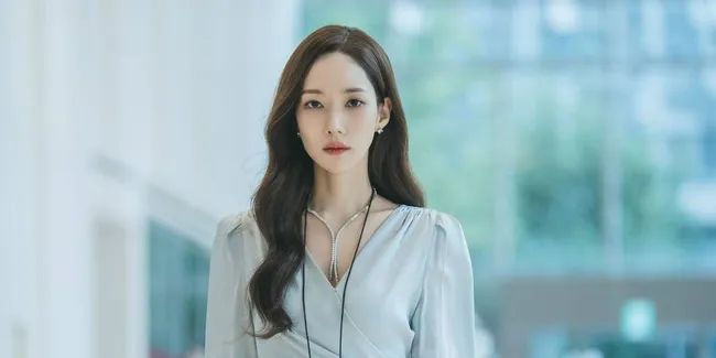 Park Min Young dan Wi Ha Joon Tampil Memikat dalam Romansa Thriller SIREN'S KISS
