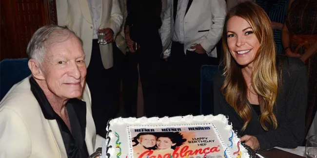 Pasca Meninggalnya Hugh Hefner, Sang Istri Akhirnya Buka Suara