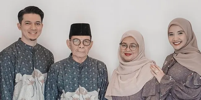 Pasca Sang Ayah Meninggal Dunia Karena Covid-19, Kondisi Ibunda Irwansyah Makin Drop Sampai Sesak Napas