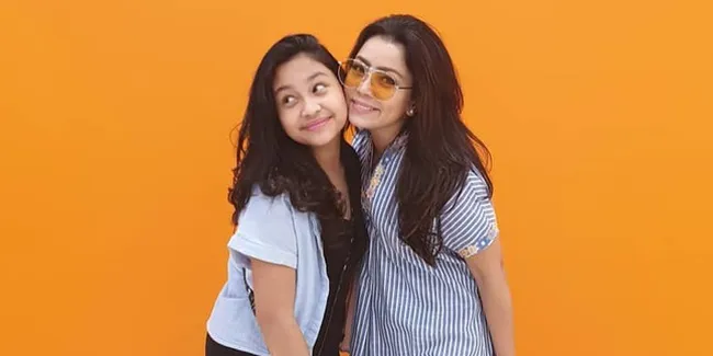 Peduli Penampilan, Khirani Trihatmodja Anak Mayangsari Sudah Pakai High Heels Sejak Usia 1,5 Tahun