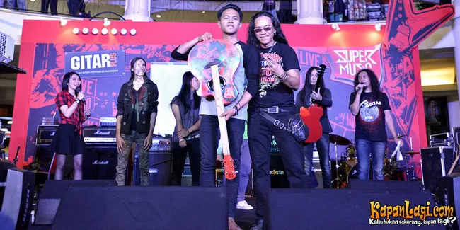 Pemenang Kompetisi Gitar Buat Album Dengan Gitaris Guns N Roses