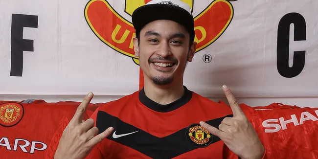 Penggemar Berat MU, Reuben Elishama Ingin Kunjungi Old Trafford