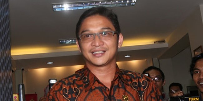 Adelia Wilhelmina - Ramai Isu Pelakor, Adelia Kirim Pesan 