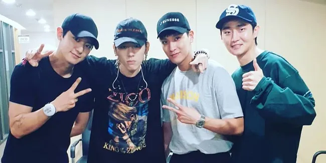 Persahabatan Keren, Chanyeol EXO dan Choi Tae Joon Nonton Konser Zico