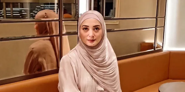 Persiapan Della Puspita Jelang Ramadan 2026: Belajar Masak Sambal dan Menu Instan