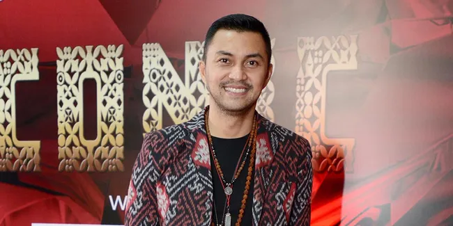 Pesawat AirAsia Hilang, Anjasmara Tetap Tak Takut Naik Pesawat