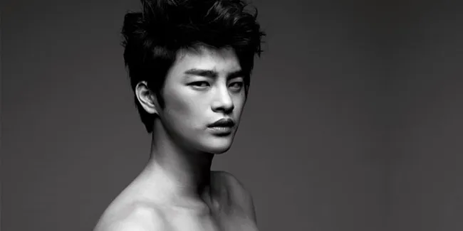 Pose Menangis Seo In Guk Memikat Hati Gong Hyo Jin