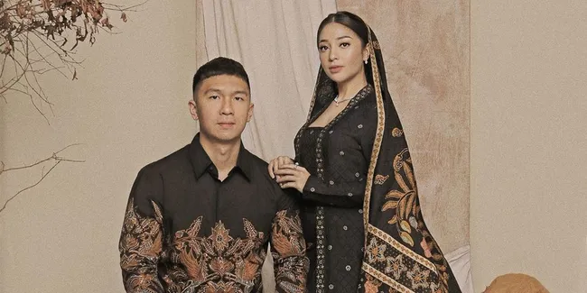 Potret Souvenir Undangan Dalam Acara Pengajian Nikita Willy, Elegan Beraksen Tembaga