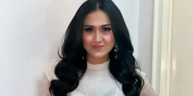 Potret Terkini Meggy Diaz, Pedangdut Cantik yang Dulu Pernah Viral Diisukan Bakal Jadi Calon Istri Tukul Arwana