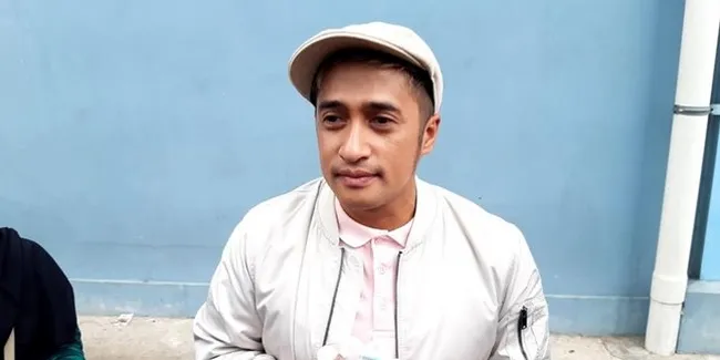Pulang dari Umrah, Irfan Hakim Beli Kafan dan Sudah Siapkan Makam Untuk Keluarga