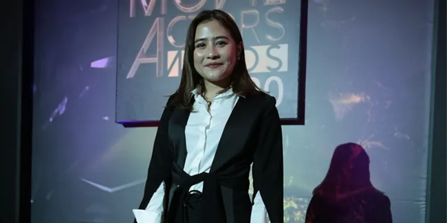 Punya Tas Limited Edition, Prilly Latuconsina Bangga