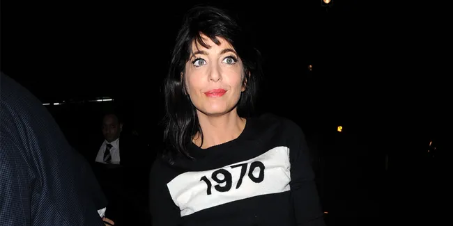 Putri Claudia Winkleman Terbakar Saat Rayakan Pesta Halloween