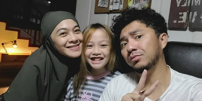 Putri Sulung Dian Ayu Lestari Gelar Virtual Birthday Party Saat Rayakan Ulang Tahun ke-8
